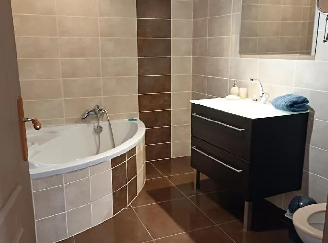 Aux Berges Du Canal Gasthuis